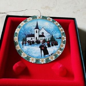 P Buckley Moss ornament